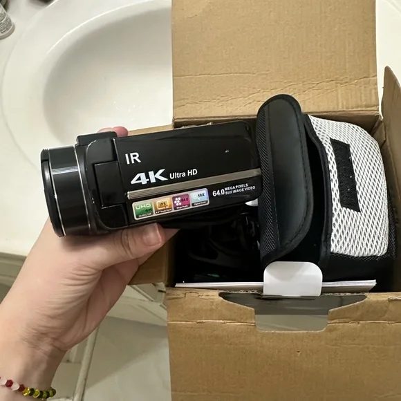 4K Ultra HD Digital Camera - Black